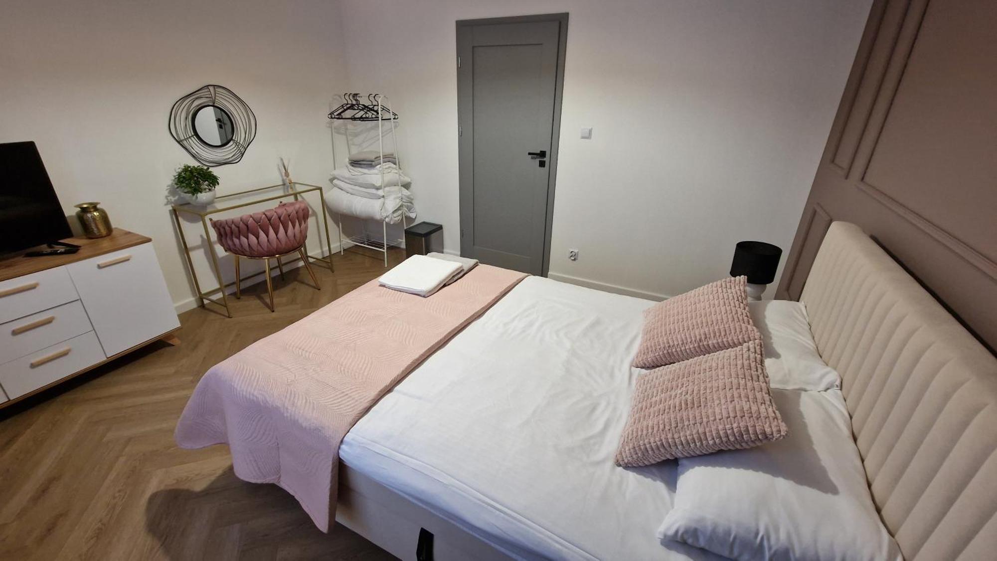 Brama Lwowska Apartamenty - Wiecej Na Www,Bramalwowska,Pl Zamość Екстериор снимка